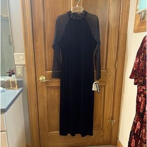 Black Velvet Long Vintage Dress NWT